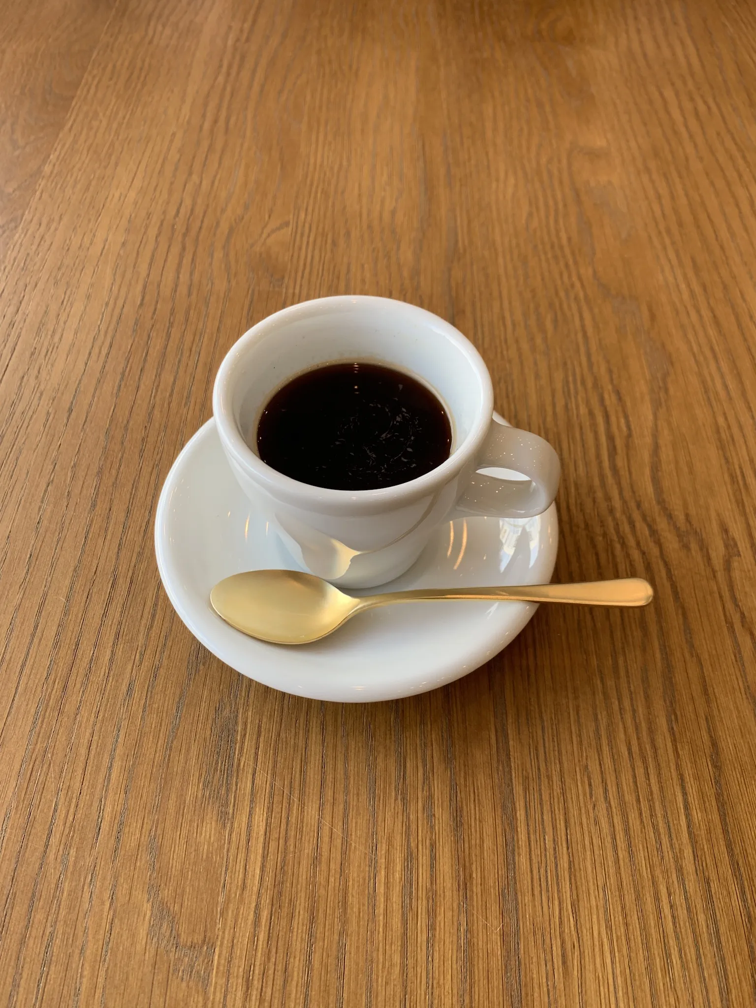 休日の朝はカフェでモーニングコーヒーを！！